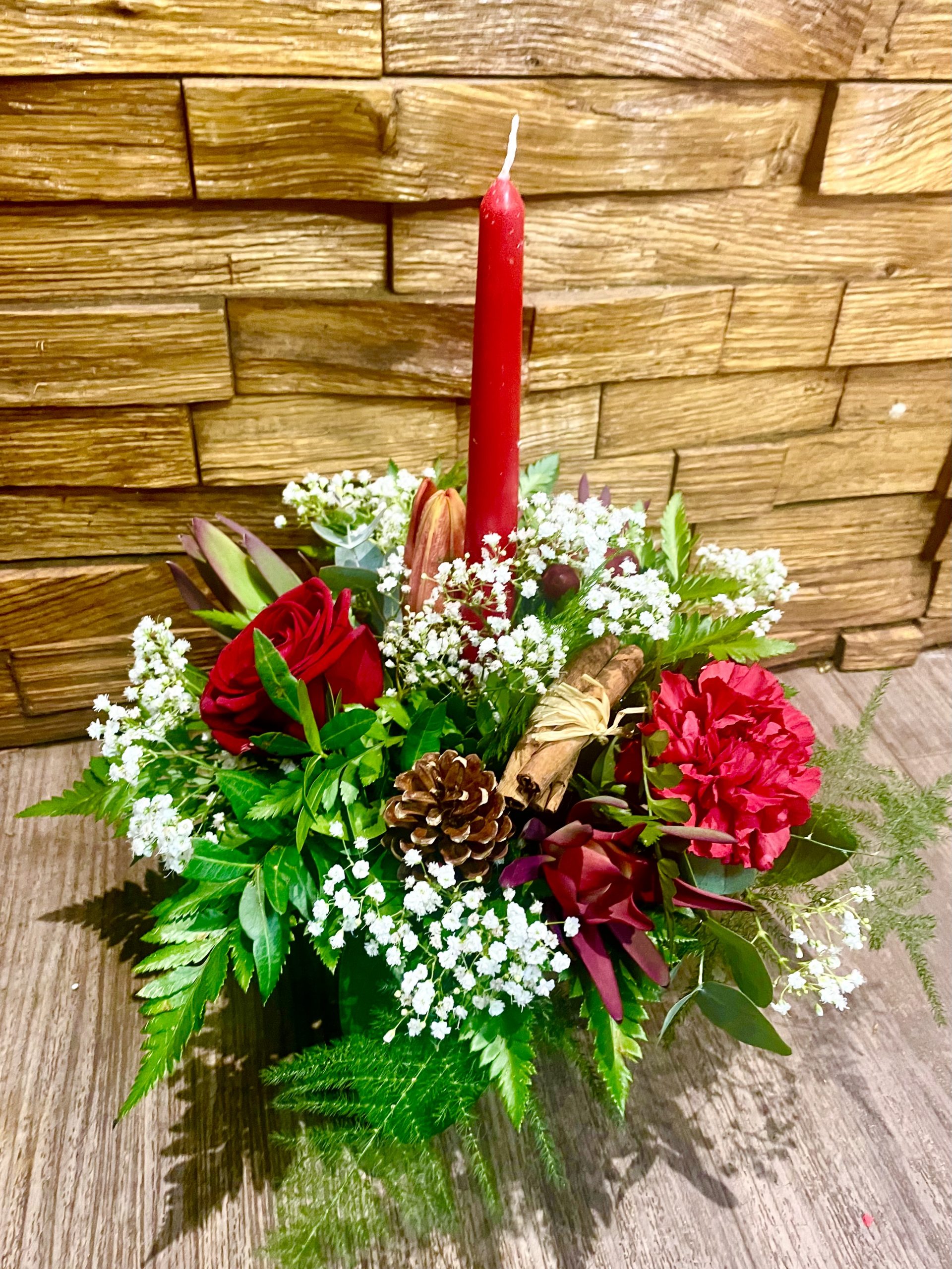 table decoratation in christmas spirit